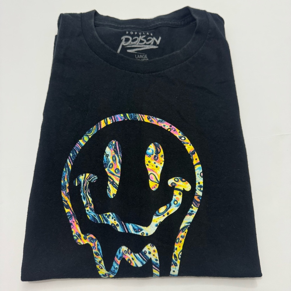 Popular Poison Smiley Face T-shirt. Men’s size Large